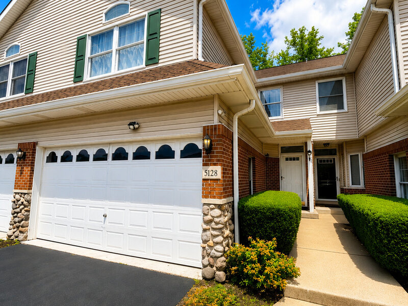 5128 Tomcin Trail Oak Lawn IL 60453