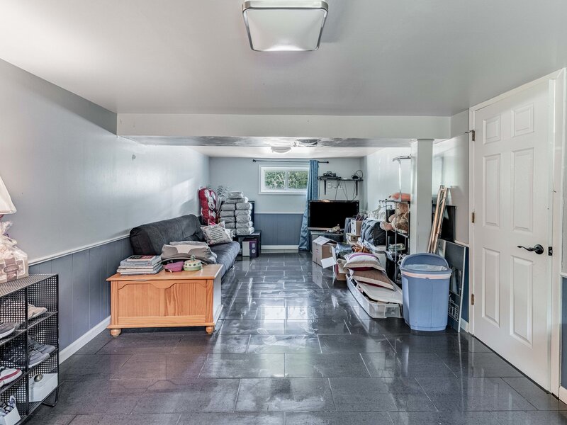 433 E Cherry Hill Drive Addison IL 60101