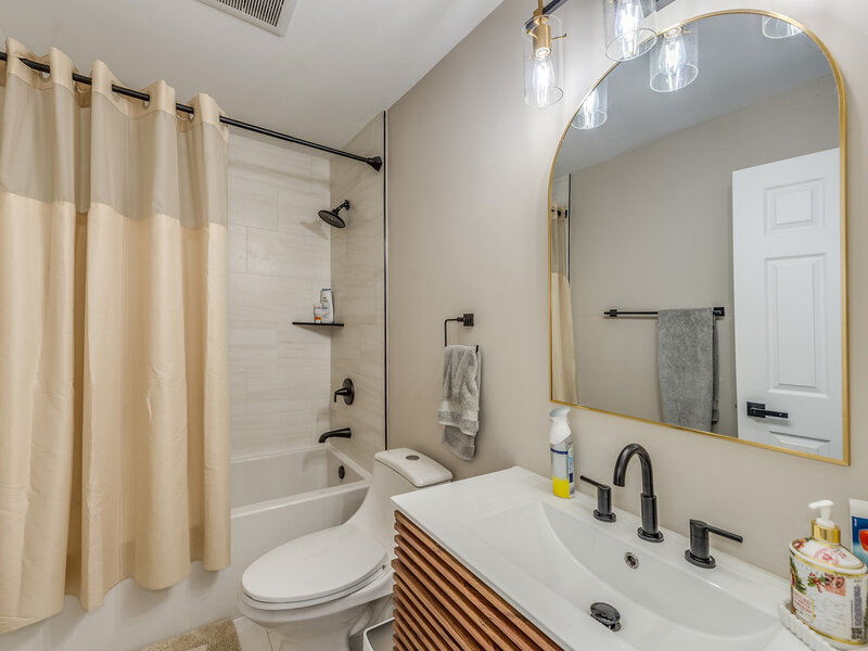 550 Meadowview Drive Wauconda IL 60084