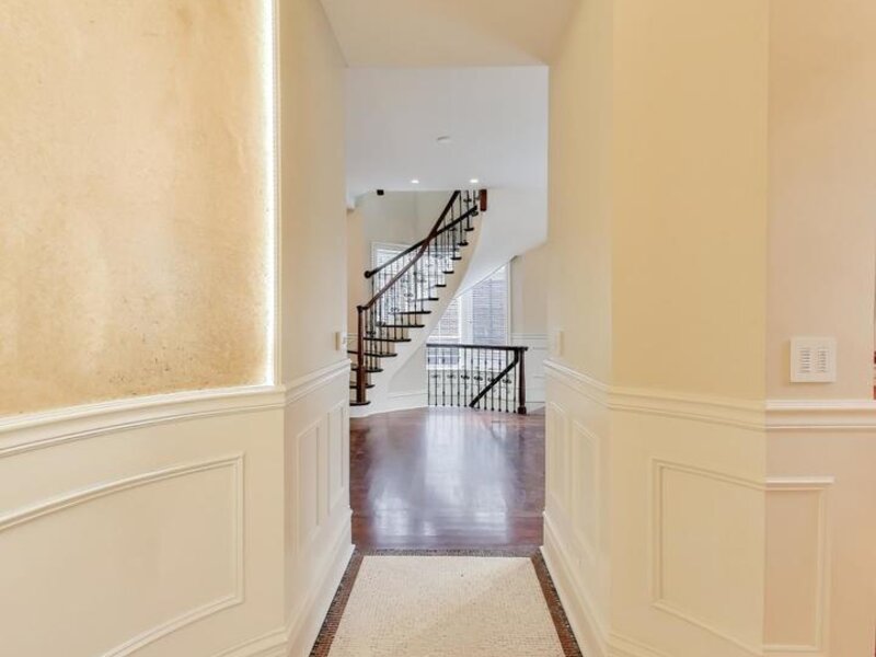 1718 W Wrightwood Avenue Chicago IL 60614