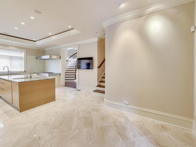 1718 W Wrightwood Avenue Chicago IL 60614