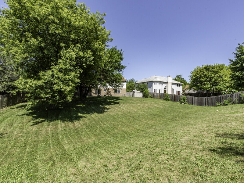 364 Churchill Lane Gurnee IL 60031