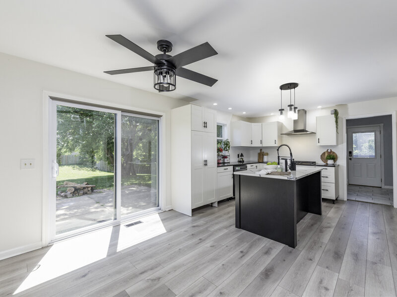 364 Churchill Lane Gurnee IL 60031