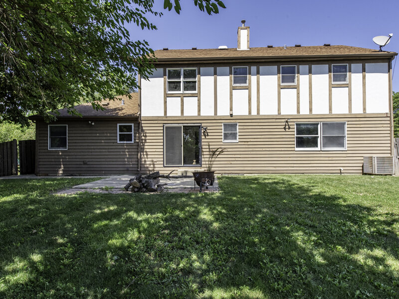 364 Churchill Lane Gurnee IL 60031