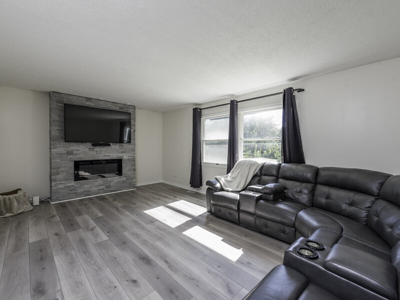 364 Churchill Lane Gurnee IL 60031