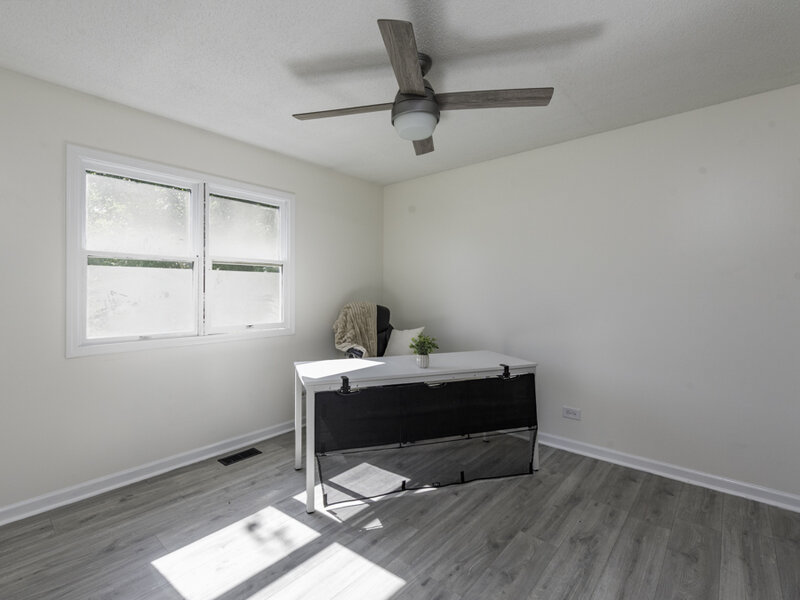 364 Churchill Lane Gurnee IL 60031