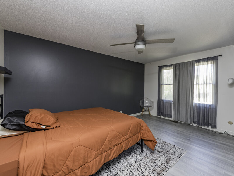 364 Churchill Lane Gurnee IL 60031