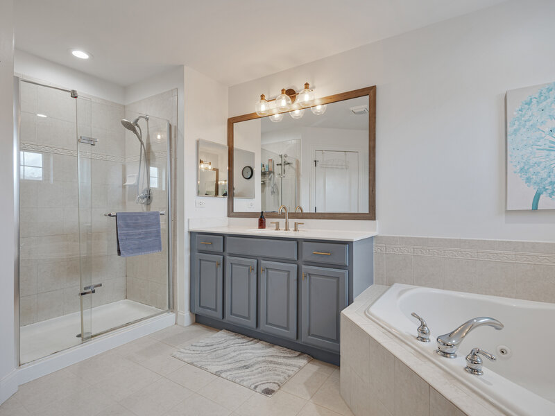 10203 Hunter Trail Huntley IL 60142