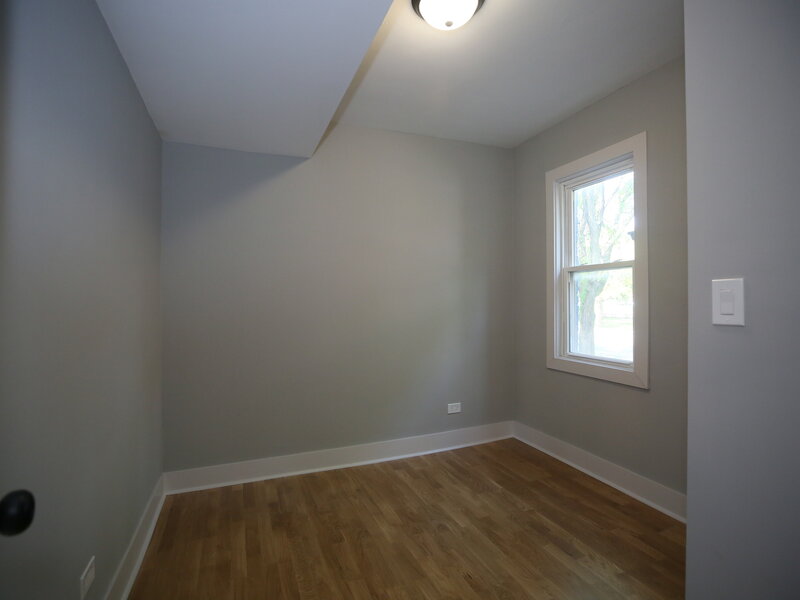 3455 N Orange Avenue Chicago IL 60634