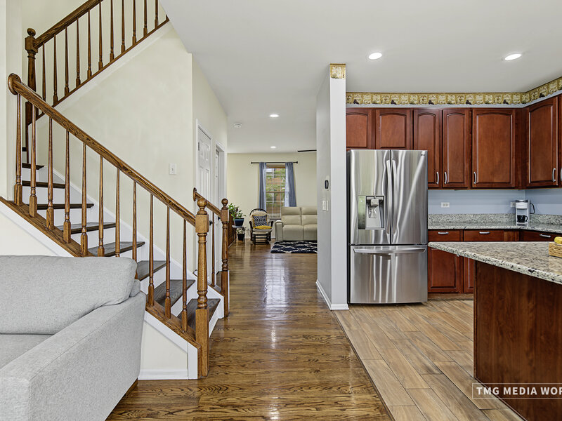 815 Lewisburg Lane Aurora IL 60504
