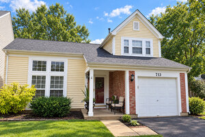 Photo of 713 Crossland Drive Grayslake IL 60030
