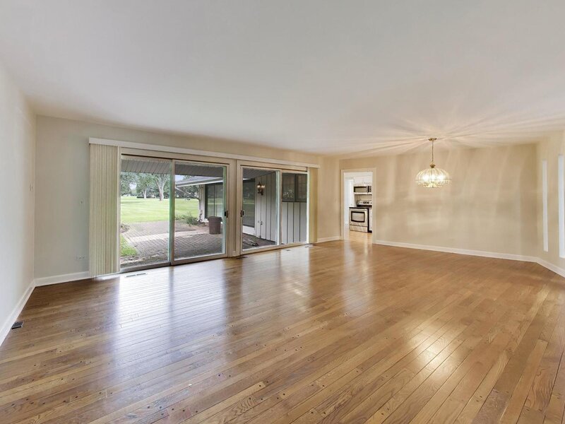 1117 Summit Hills Lane Naperville IL 60563