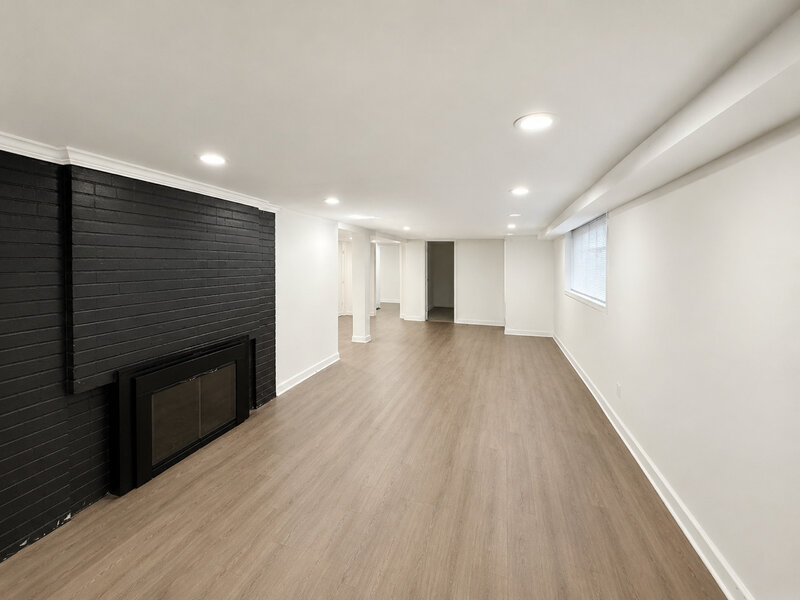 2811 Forest Lane Waukegan IL 60087