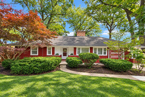 Photo of 2811 Forest Lane Waukegan IL 60087