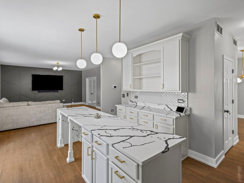431 Cardinal Lane Bolingbrook IL 60490