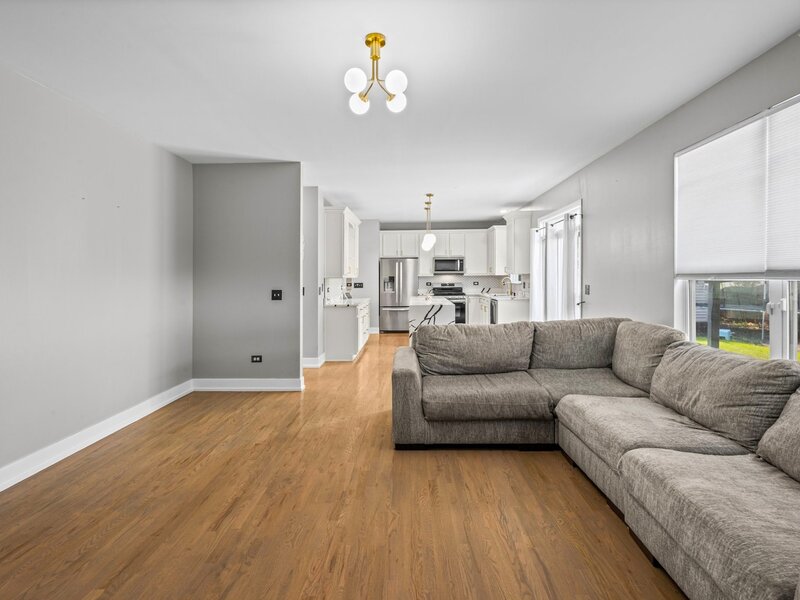 431 Cardinal Lane Bolingbrook IL 60490