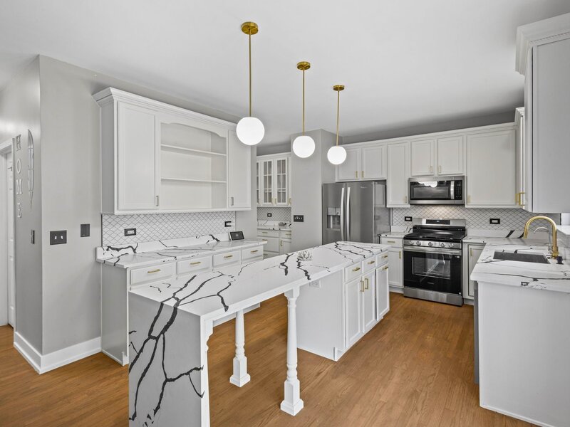 431 Cardinal Lane Bolingbrook IL 60490