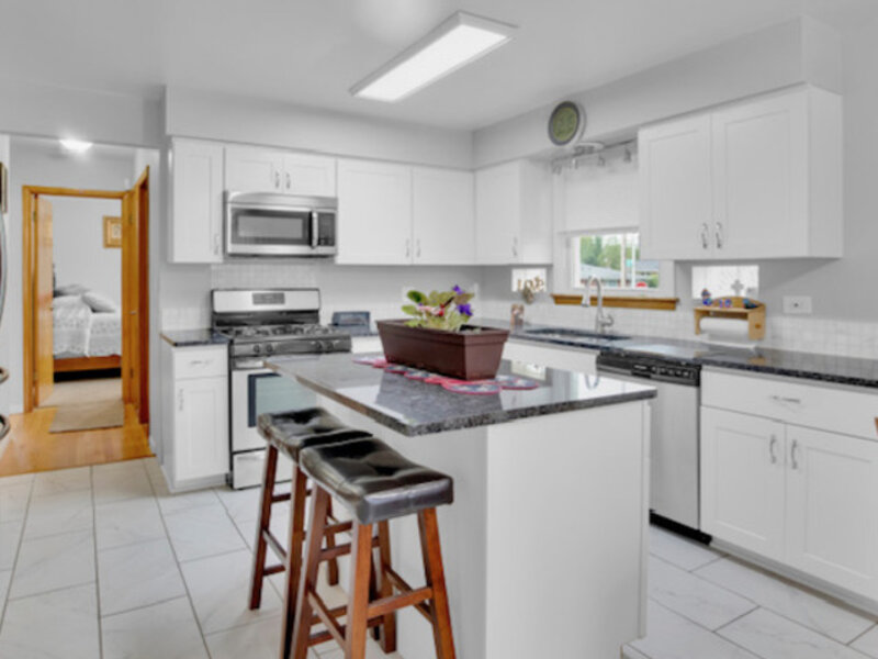 8901 S 49th Court Oak Lawn IL 60453