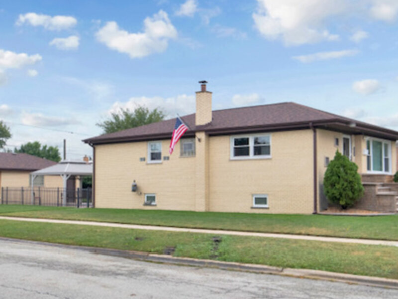 8901 S 49th Court Oak Lawn IL 60453