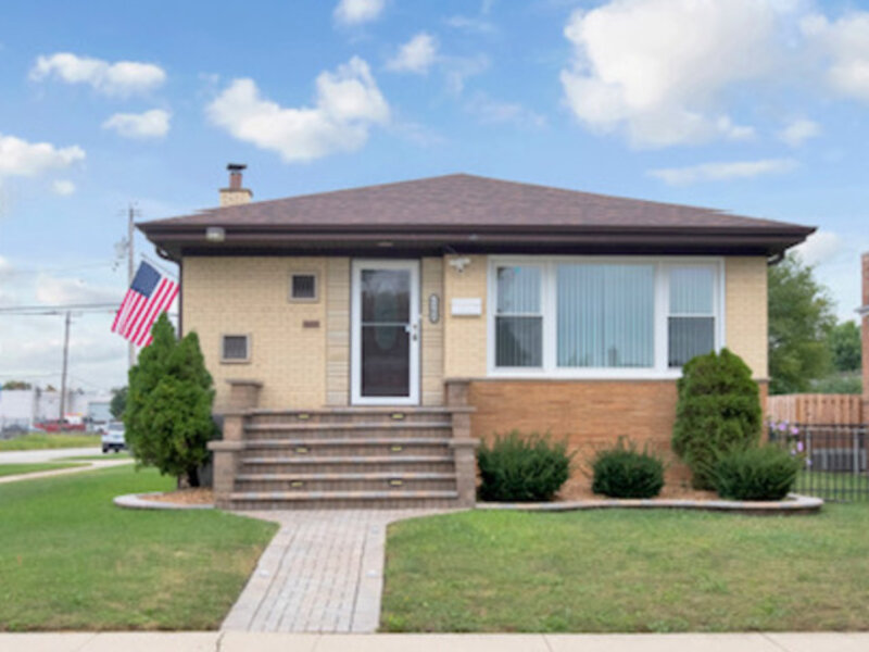 8901 S 49th Court Oak Lawn IL 60453