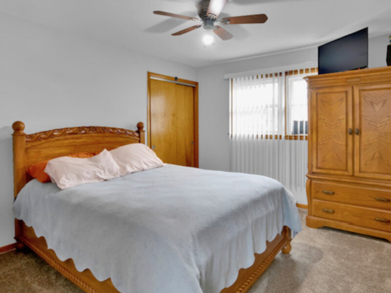8901 S 49th Court Oak Lawn IL 60453