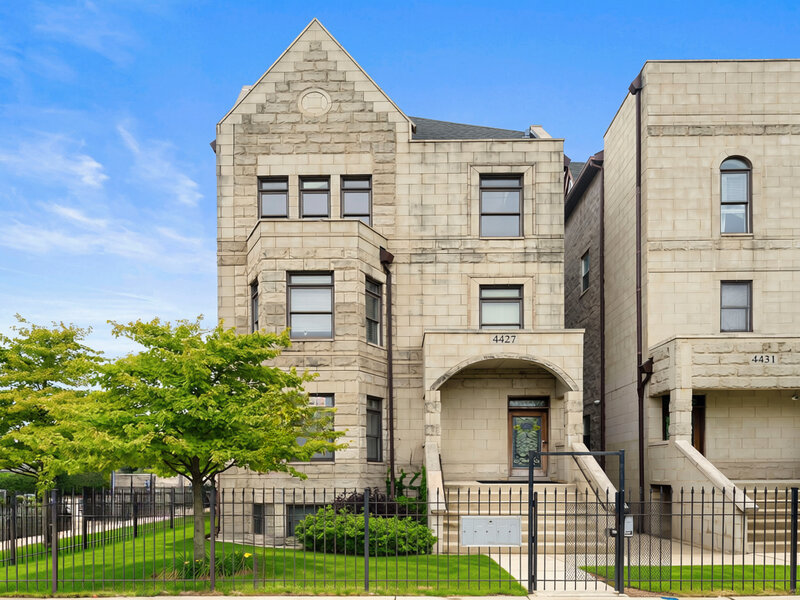4427 S Oakenwald Avenue Chicago IL 60653