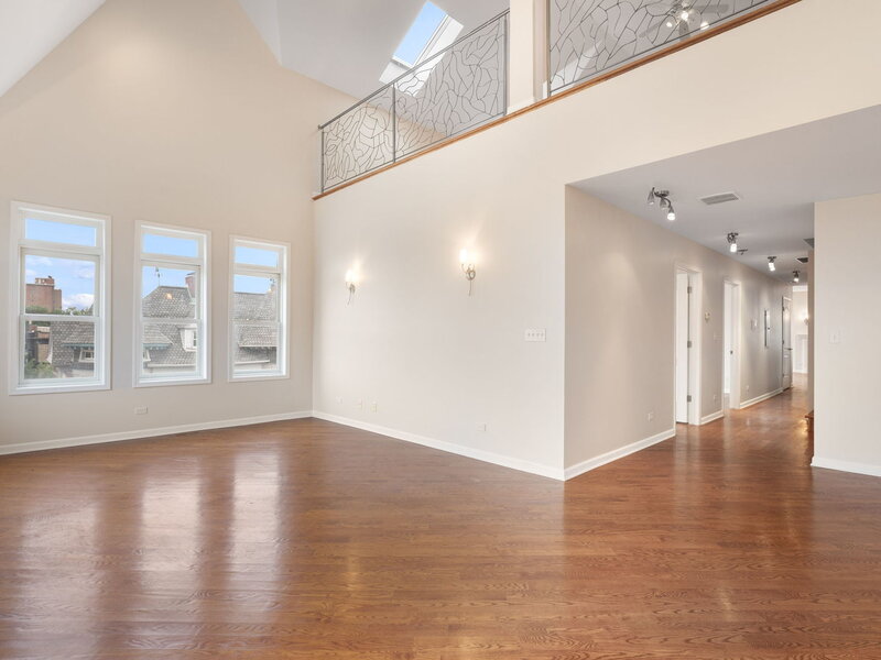 4427 S Oakenwald Avenue Chicago IL 60653