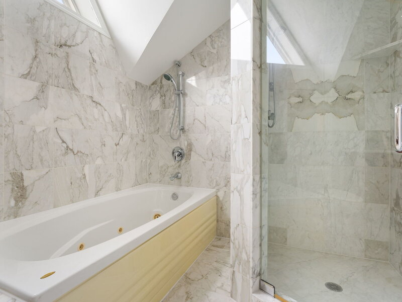 4427 S Oakenwald Avenue Chicago IL 60653