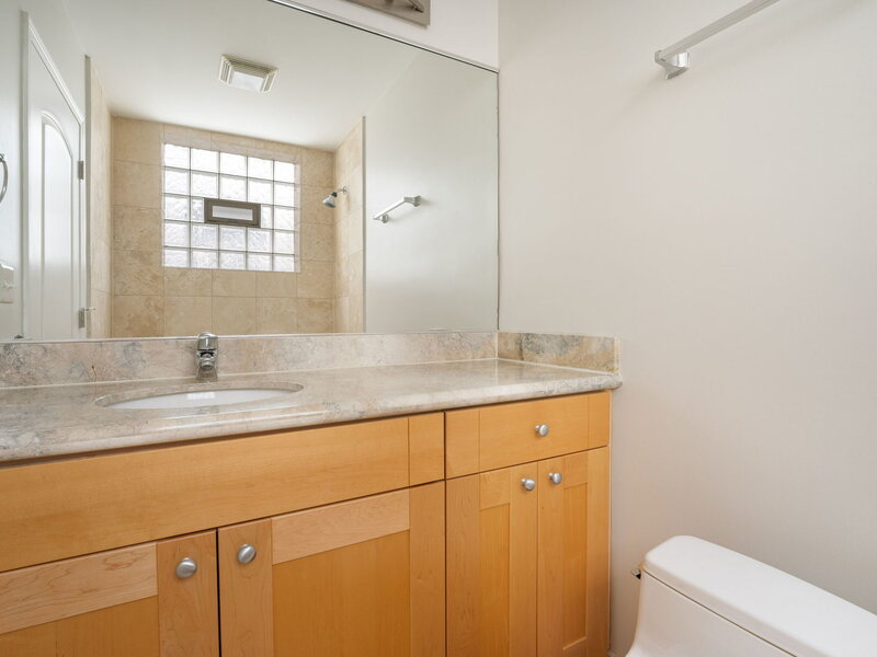 4427 S Oakenwald Avenue Chicago IL 60653