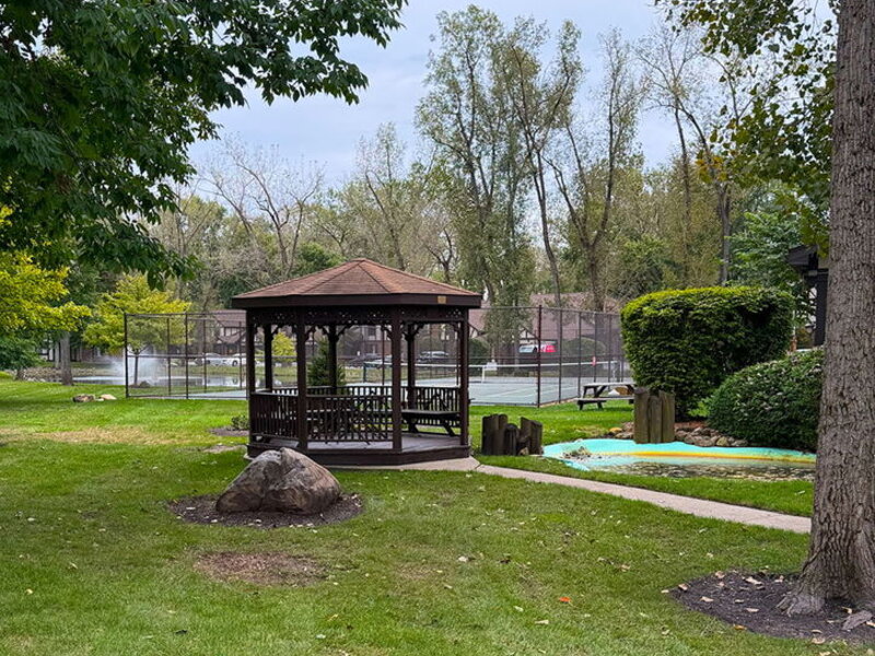 8255 Juniper Court Palos Hills IL 60465