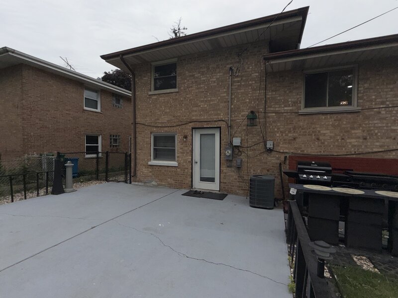 7923 Central Avenue Burbank IL 60459