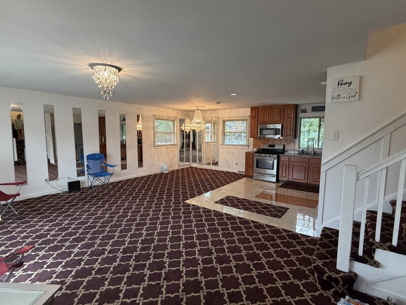 7923 Central Avenue Burbank IL 60459