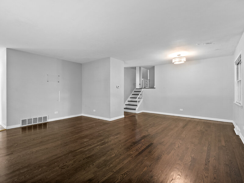 9120 E Prairie Road Evanston IL 60203