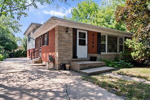 Photo of 9120 E Prairie Road Evanston IL 60203
