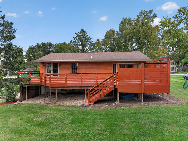 159 N Main Street Seneca IL 61360