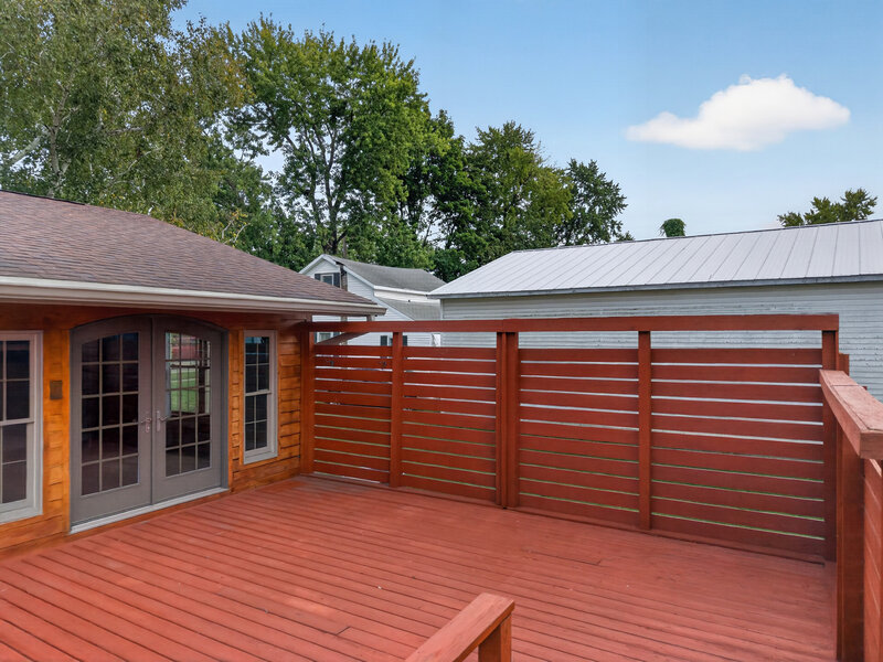 159 N Main Street Seneca IL 61360