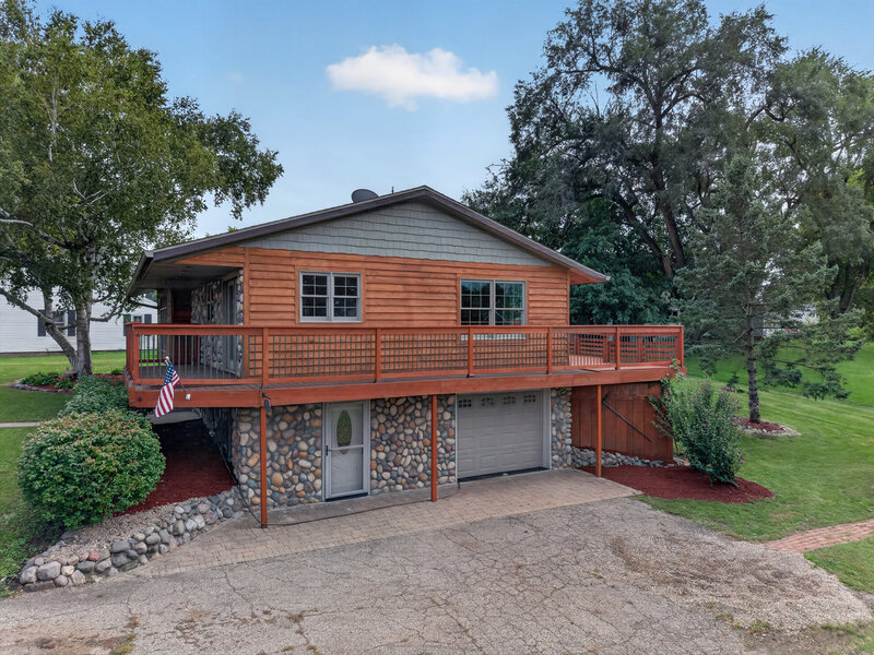 159 N Main Street Seneca IL 61360