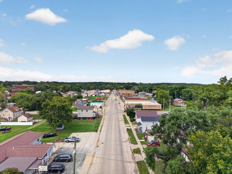 159 N Main Street Seneca IL 61360