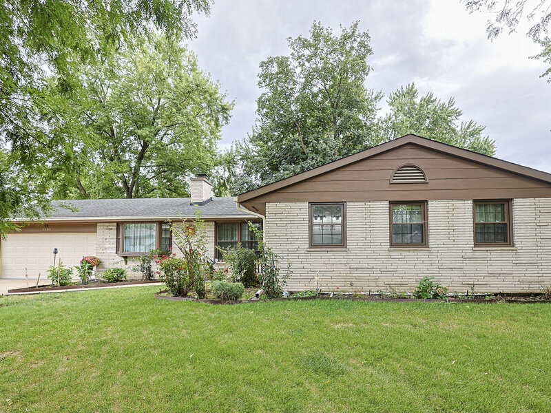 1431 Maple Lane Elgin IL 60123