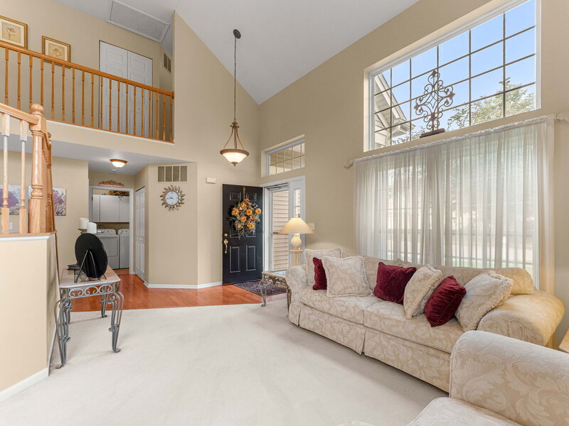 1256 Pennsbury Lane Aurora IL 60502