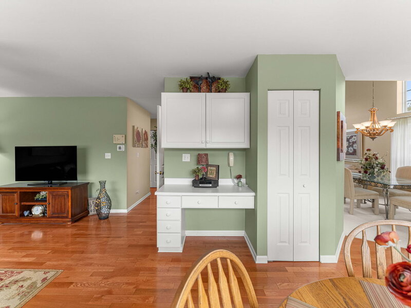 1256 Pennsbury Lane Aurora IL 60502