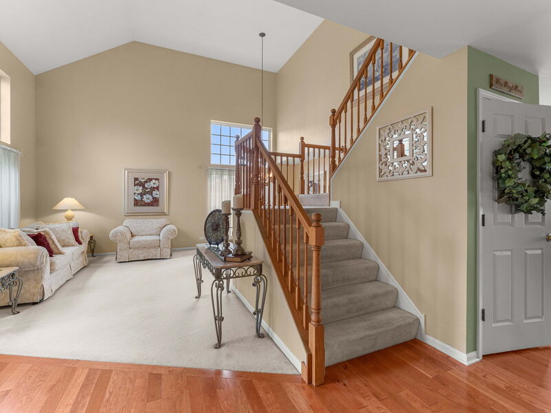 1256 Pennsbury Lane Aurora IL 60502