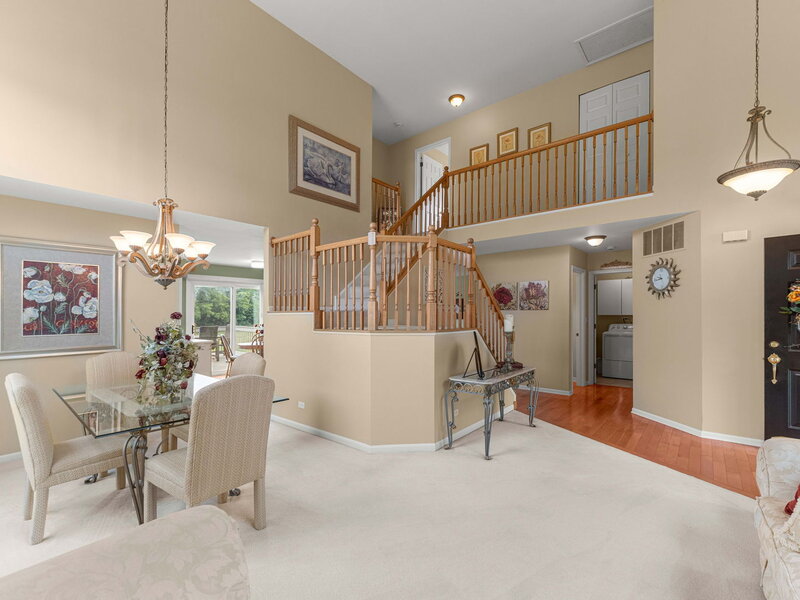 1256 Pennsbury Lane Aurora IL 60502