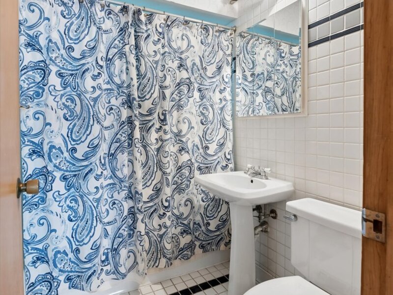 3648 N Overhill Avenue Chicago IL 60634