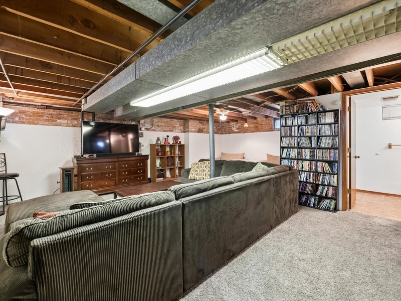 3648 N Overhill Avenue Chicago IL 60634
