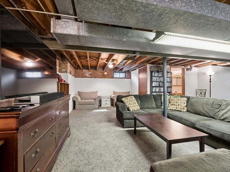 3648 N Overhill Avenue Chicago IL 60634