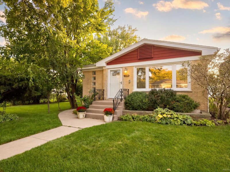 3648 N Overhill Avenue Chicago IL 60634