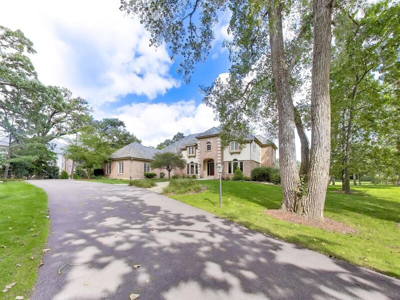 12 Riderwood Road North Barrington IL 60010