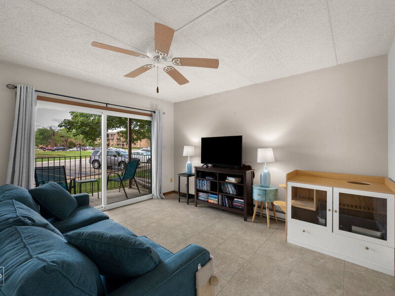 649 N Briar Hill Lane Addison IL 60101