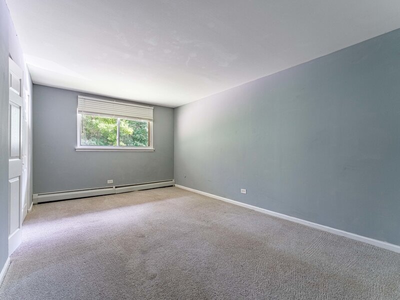 200 Willow Lane Willow Springs IL 60480